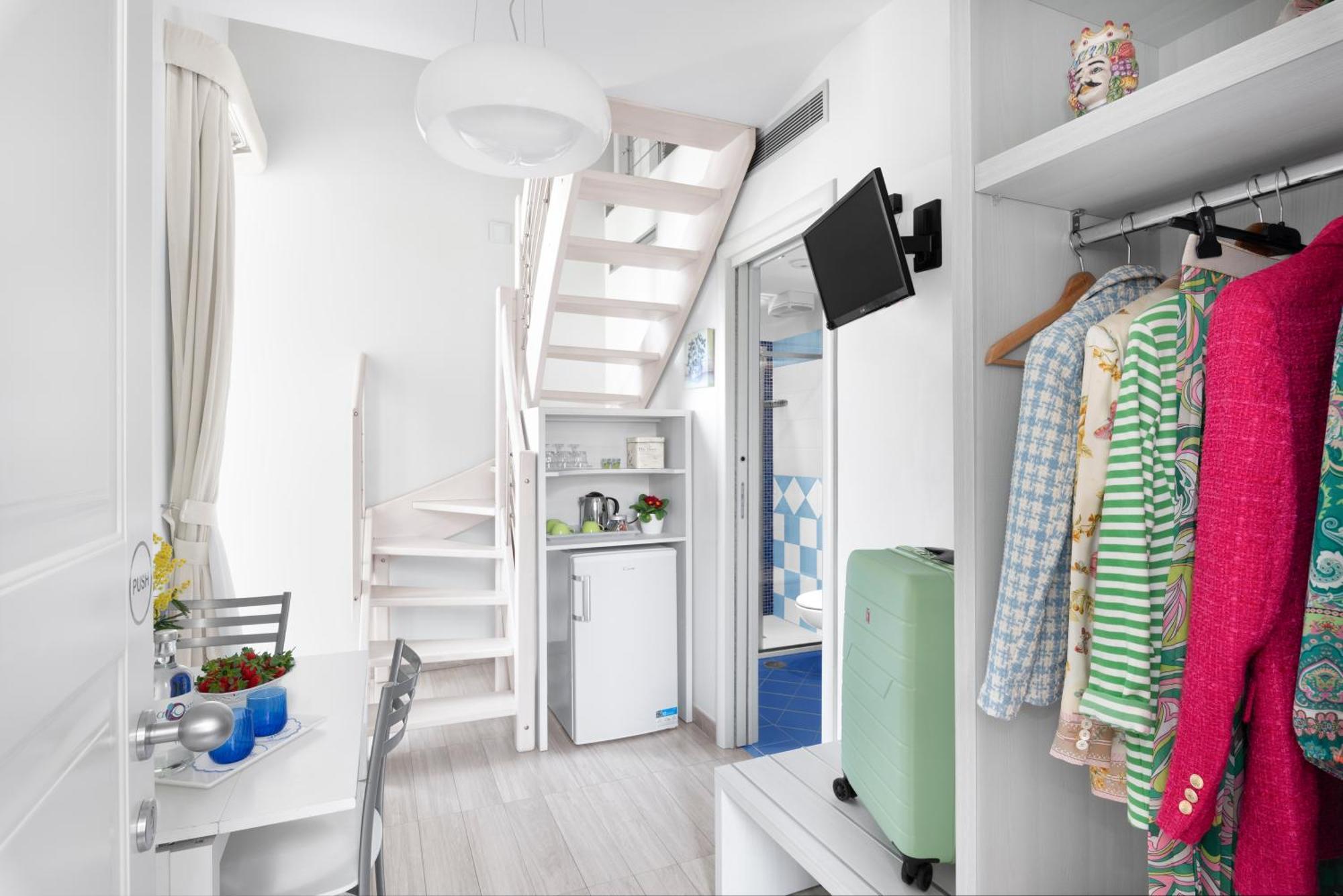 Al Centro Suites ソレント エクステリア 写真